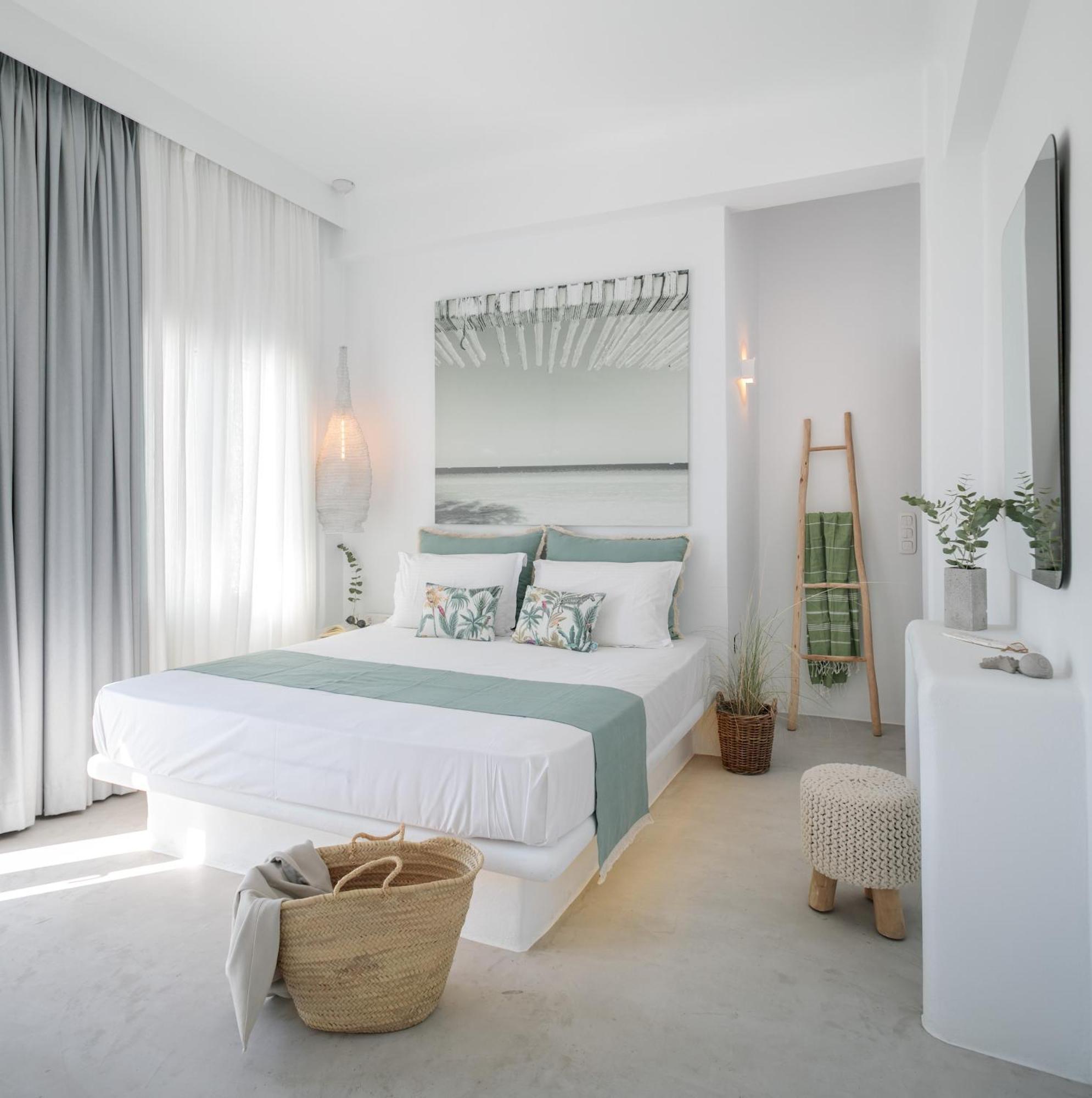 Anamnesia Boutique Apartments Naxos Town Naxos City Bagian luar foto